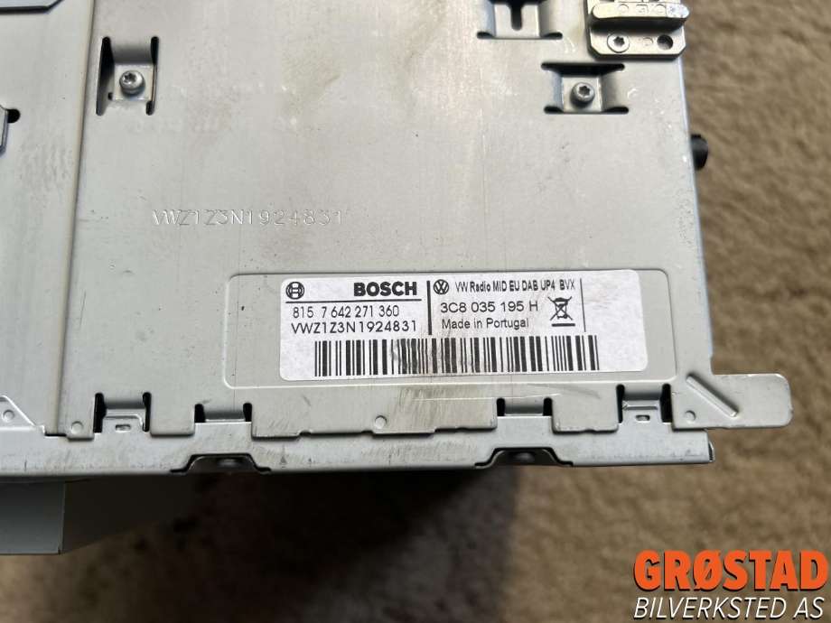 Bilstereo navigasjon til VW Passat 2011-2015 (B7) (B7) (3C8 035 195 H|)