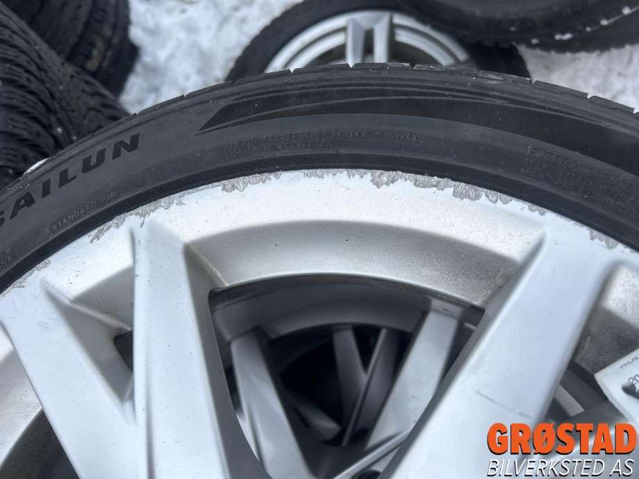Hjulsett aluminium sommer til Audi A4 2015-2019 (Type V, Fase 1) (B9) (B9) (5X112|8W0601025K|)