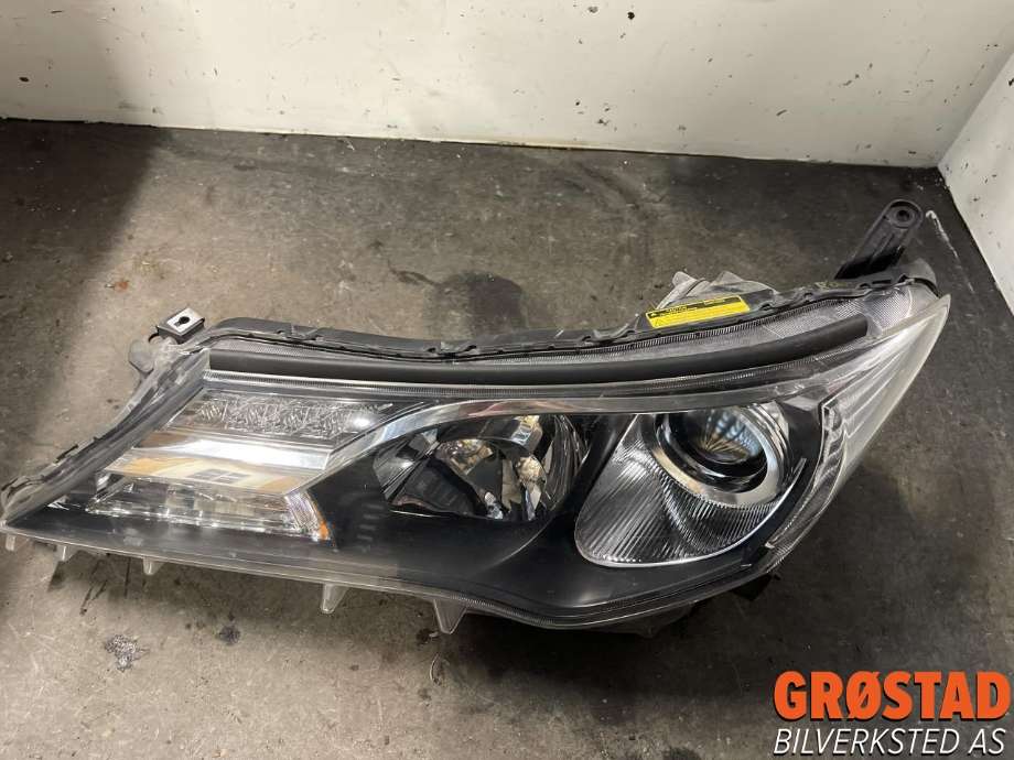 Frontlykt venstre xenon til Toyota RAV4, 2013-2015 (Type IV, Fase 1)  (8118542572)