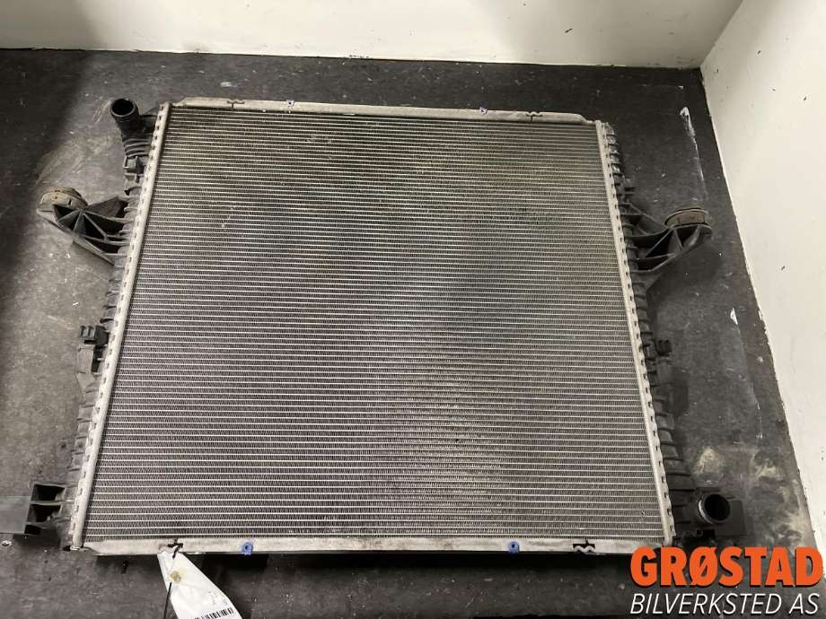 Radiator (automat gir) til VW Amarok, 2010-2016 (Type I, Fase 1)  (2H0 121 253 A)