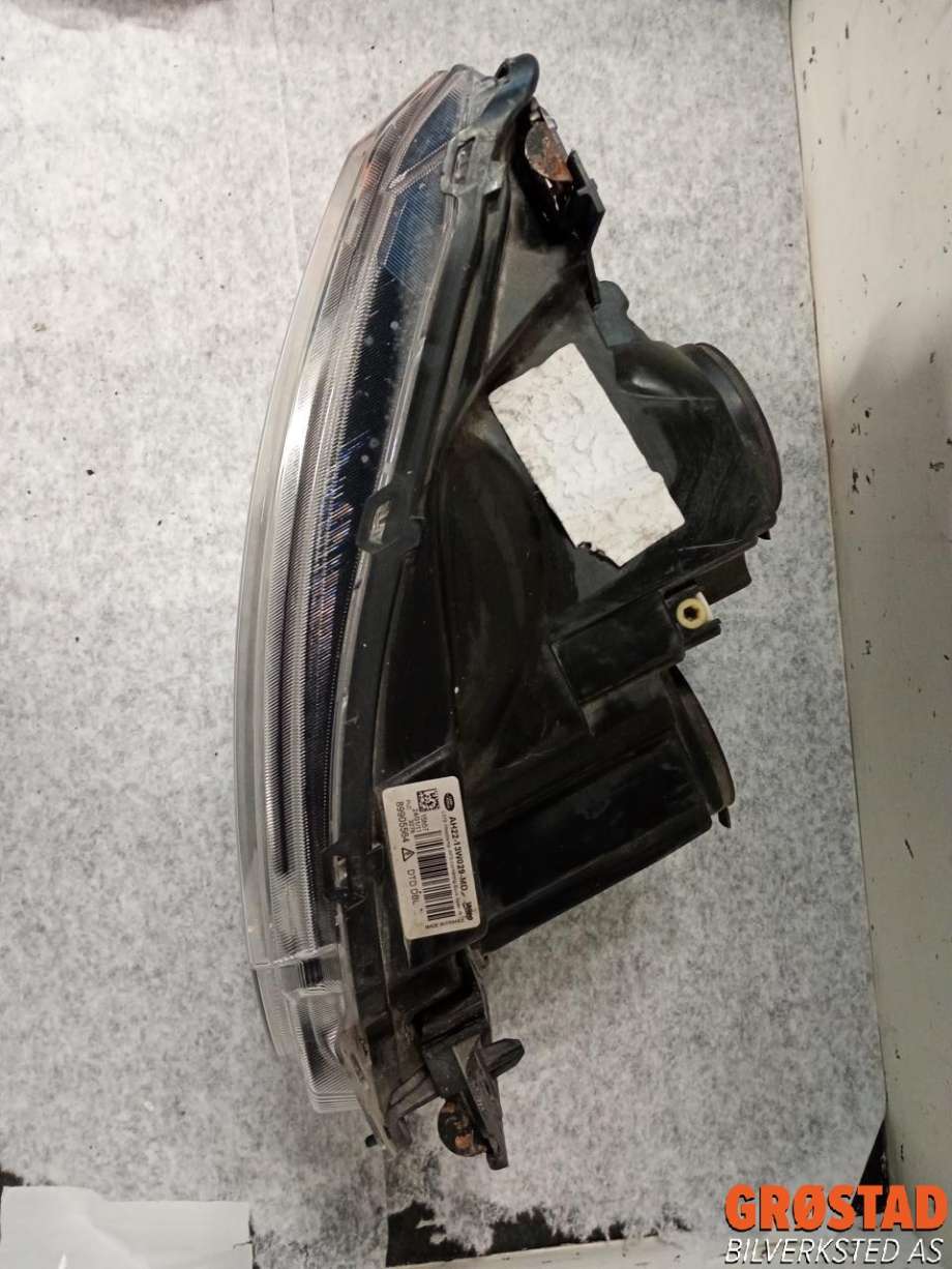 Frontlykt venstre xenon til Land Rover Discovery 2009-2017 (Type IV)  (LR023544|)