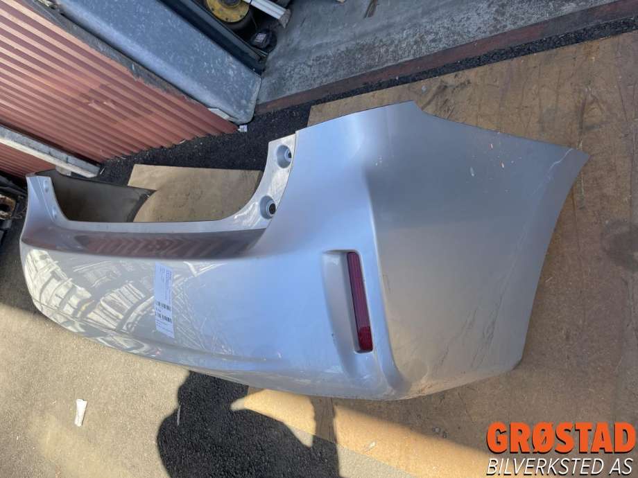 Støtfanger bak til Toyota Prius +7 2012-2020 (Type III) (stasjonsvogn) (stasjonsvogn) (5215947909|)