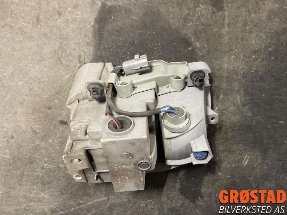 Kjørelys led høyre foran til Toyota Prius +7 2012-2020 (Type III) (stasjonsvogn) (stasjonsvogn) (8151147070|)