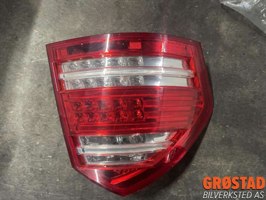 Baklykt venstre til Mercedes GL 2006-2012 (X164) (X164) (A 164 820 33 64|)