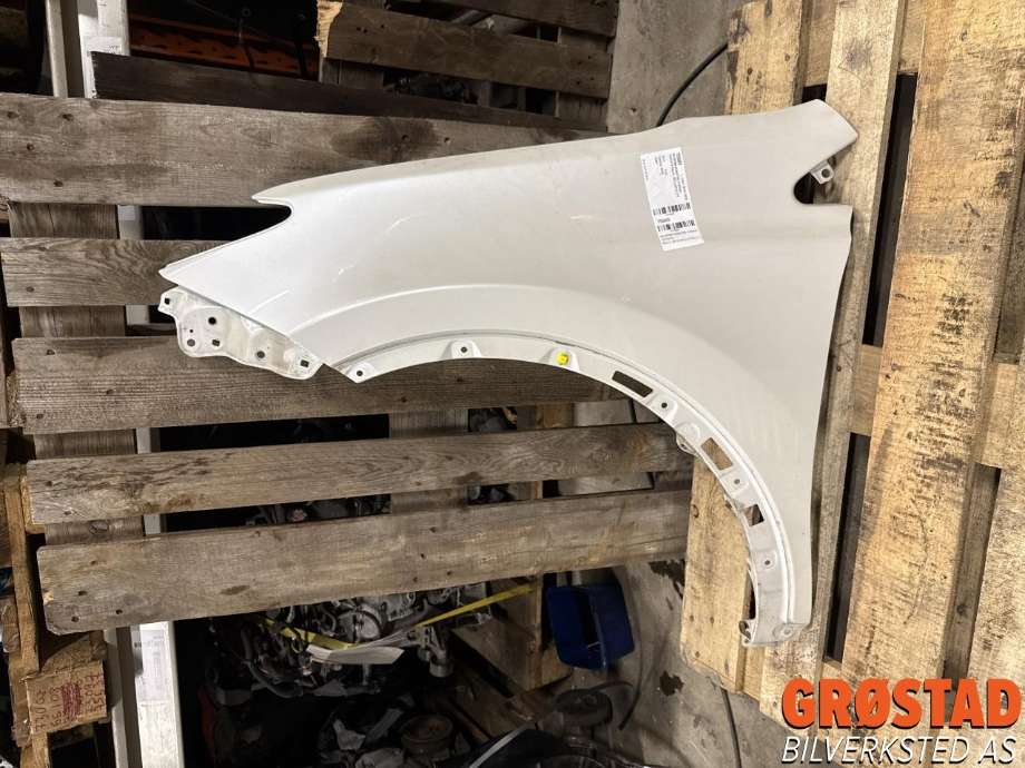 Skjerm venstre foran til Toyota RAV4 2013-2015 (Type IV, Fase 1)  (5381242350|)