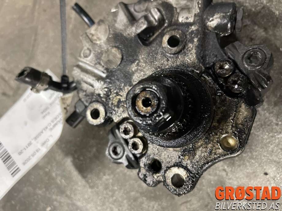 Dieselpumpe til Mercedes C-Klasse, 2011-2014 (Fase 2) (W204) (W204) (A 651 070 26 01)