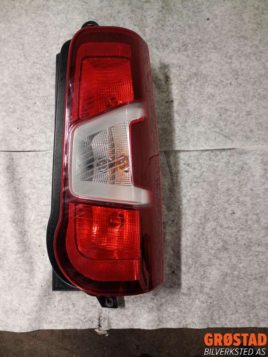 Baklykt høyre til Citroën Berlingo, 2019-->> (Type III)  (98 205 548 80)