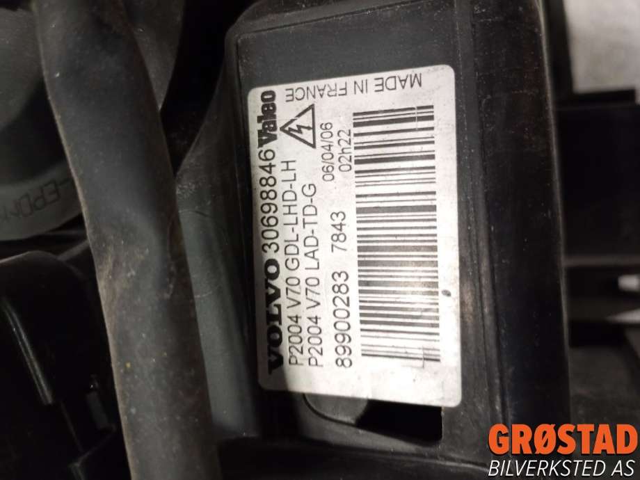 Frontlykt venstre xenon til Volvo V70 2005-2007 (Type II, Fase 2) (30698846|)