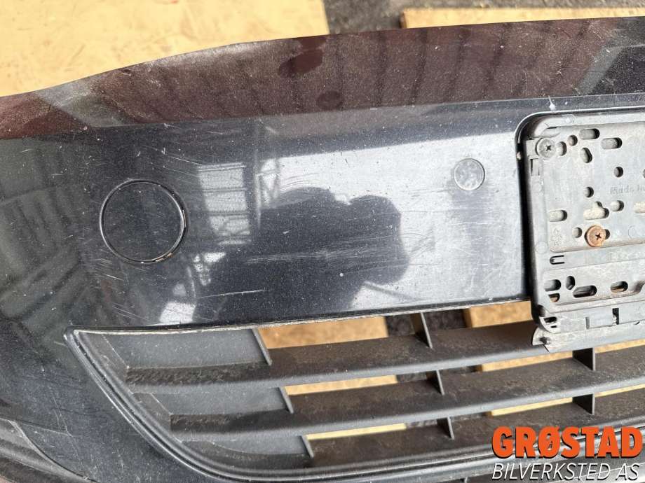 Støtfanger foran til VW Golf VII 2012-2017 (Fase 1)  (5G0 807 217 BP|)