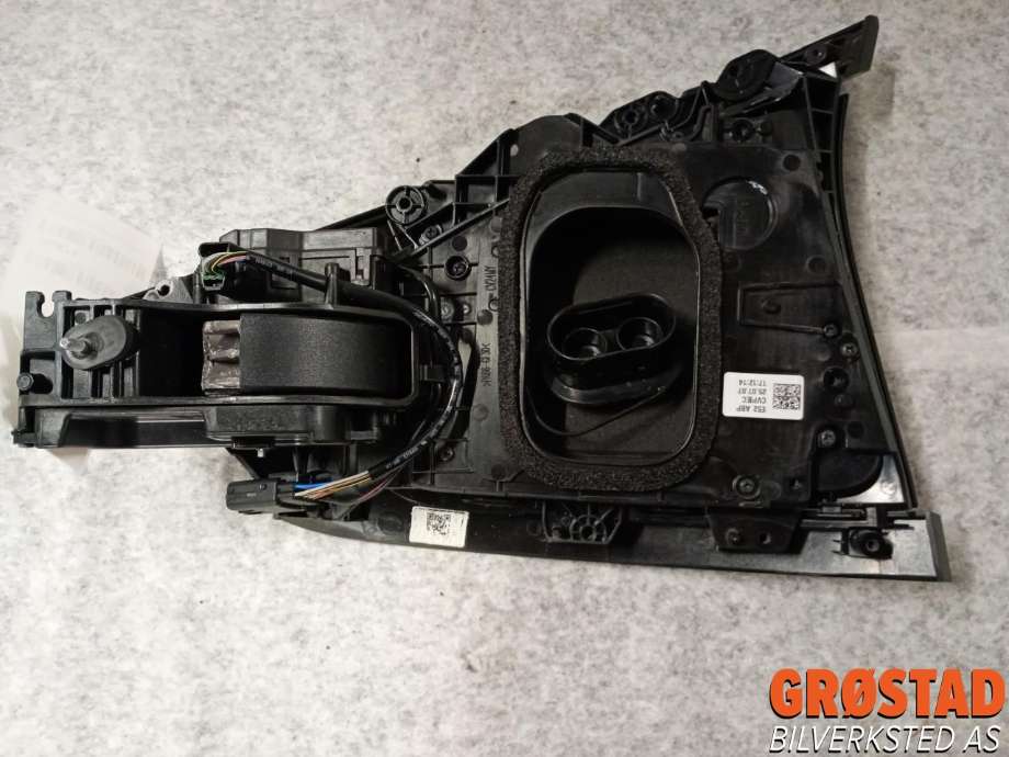 Batterilader inntak/luke til Kia EV6 2021-->>