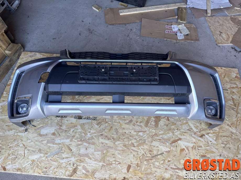 Støtfanger foran til Subaru Forester, 2013-2019 (Type IV) (57704SG020)