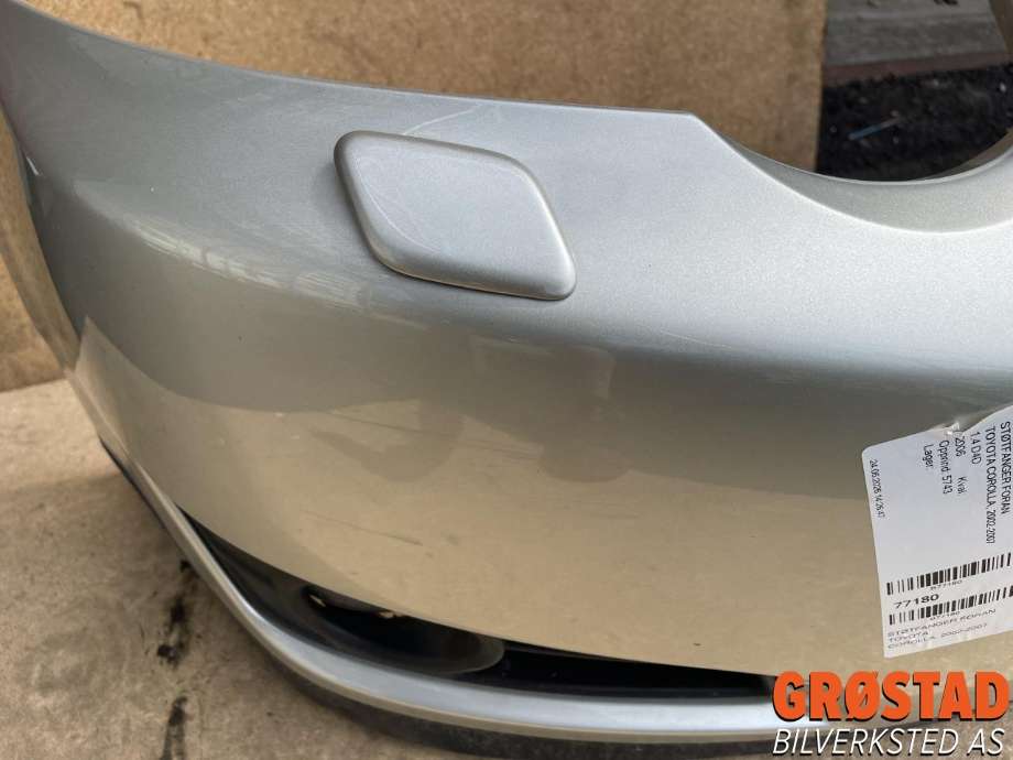 Støtfanger foran til Toyota Corolla 2002-2007 (5211902932|)