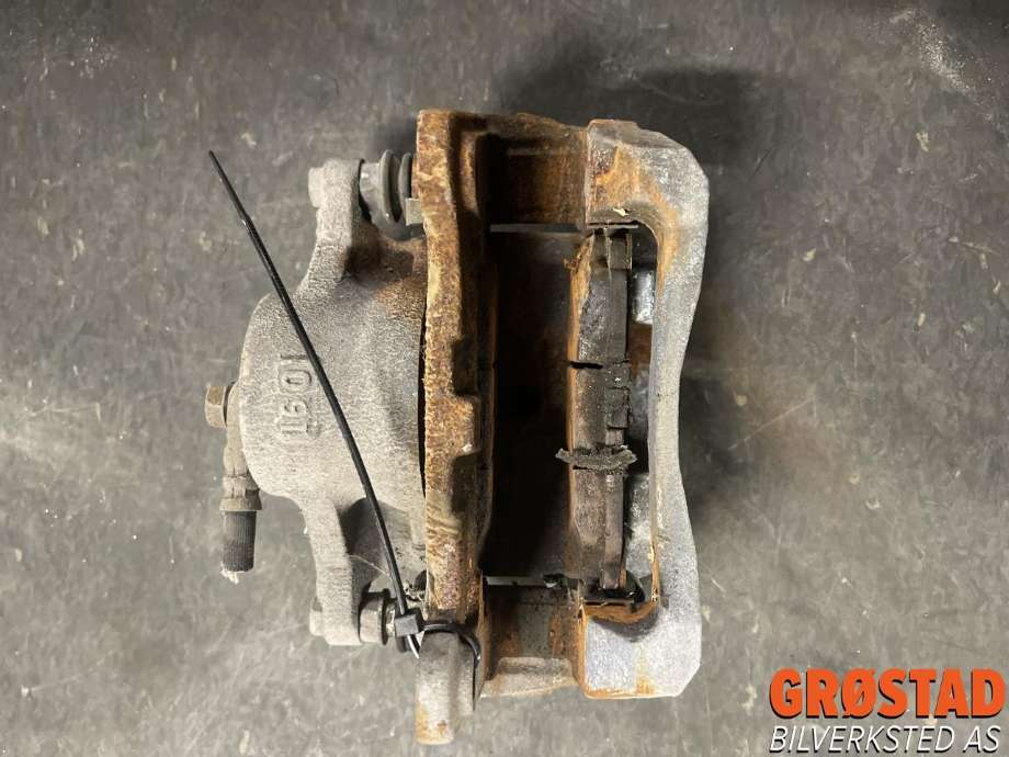 Bremsecaliper venstre foran til Lexus UX, 2018-->>  