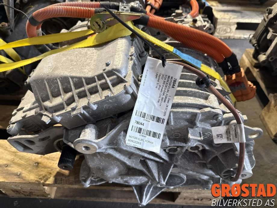 Motor elbil foran til Mercedes EQA, 2021-->>  (A 243 340 89 02)