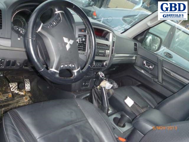 Mitsubishi Pajero, 2007-2016 (Type IV, Fase 1) (8330A295 |8330A353 )