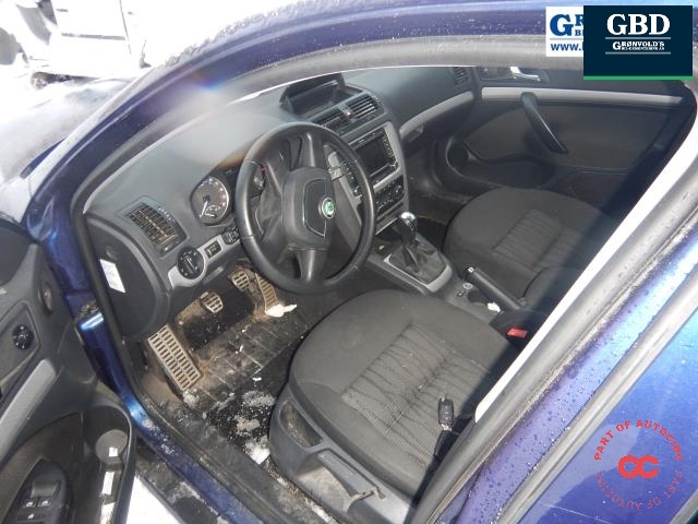Škoda Octavia, 2009-2013 (Type II, Fase 2) (1K0 407 272 RB|1K0 407 272 EN)