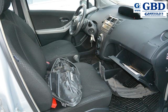 Toyota Yaris, 2009-2011 (Type II, Fase 2) (3033052080|3033052051)