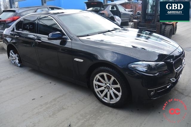 BMW 5-Serie 2010-2017 (F10/F11) (F10/F11), Motorkode: N47D20C, Girkassekode: 24 00 8 616 006