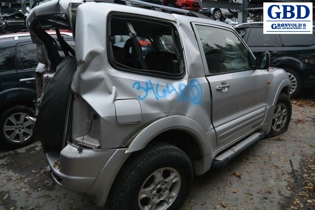 Mitsubishi Pajero, 2000-2006 (Type III) (MR416559)