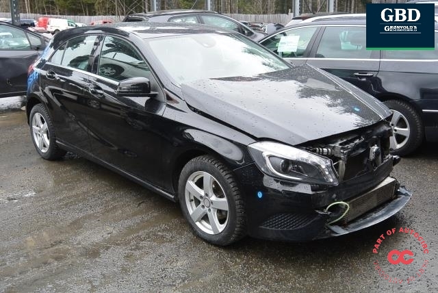 Mercedes A-Klasse 2012-2018 (W176) (W176), Motorkode: OM651.901, Girkassekode: 72400300| A 246 370 86 02