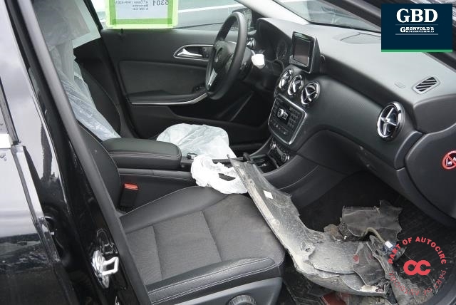 Mercedes A-Klasse 2012-2018 (W176) (W176), Motorkode: OM651.901, Girkassekode: 72400300| A 246 370 86 02