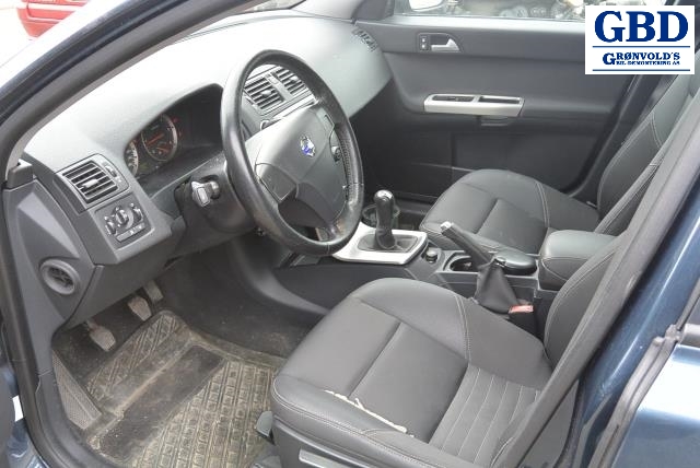 Volvo V50, 2004-2007 (Fase 1)