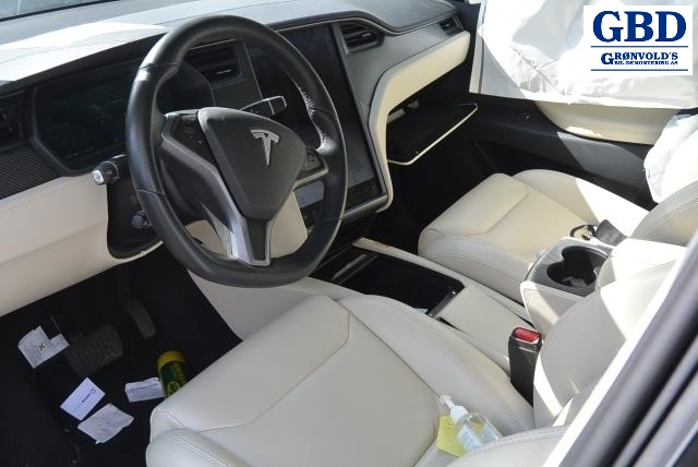 Tesla Model X, 2016- (1069537-E0-A)