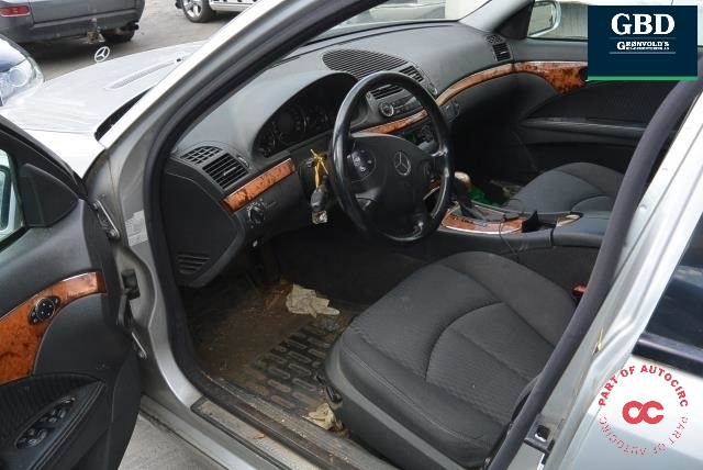 Mercedes E-Klasse 2002-2006 (Fase 1) (W211) (W211), Motorkode: OM647.961, Girkassekode: 72264004| A 210 270 07 01