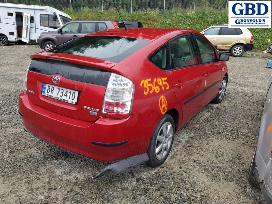 Toyota Prius, 2004-2009 (Type II, combi) (8113047181)