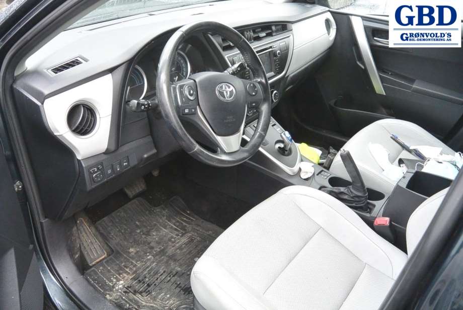 Toyota Auris, 2013-2015 (Type II, Fase 1) (81581-02500)