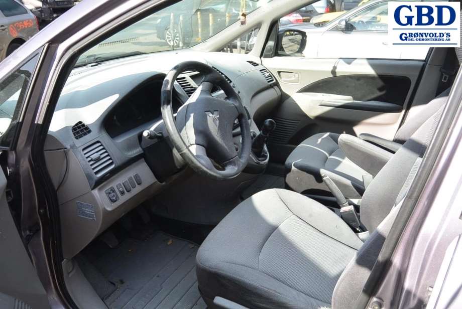 Mitsubishi Grandis, 2004-2009 (MN145650VA)