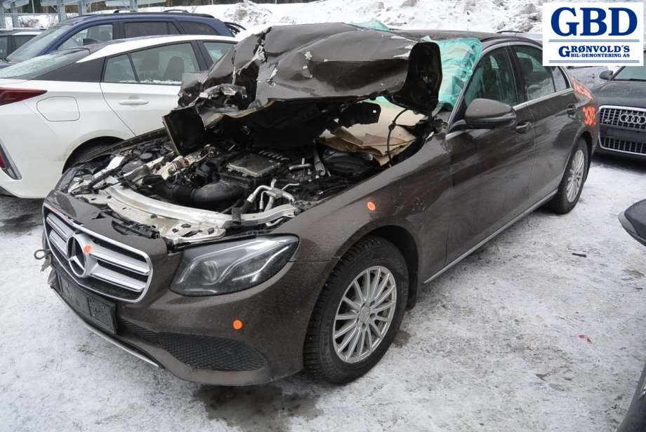 Mercedes E-Klasse, 2016- (W213) (A213 900 85 10)