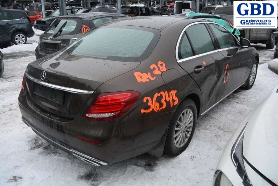 Mercedes E-Klasse, 2016- (W213) (A 213 320 08 30)