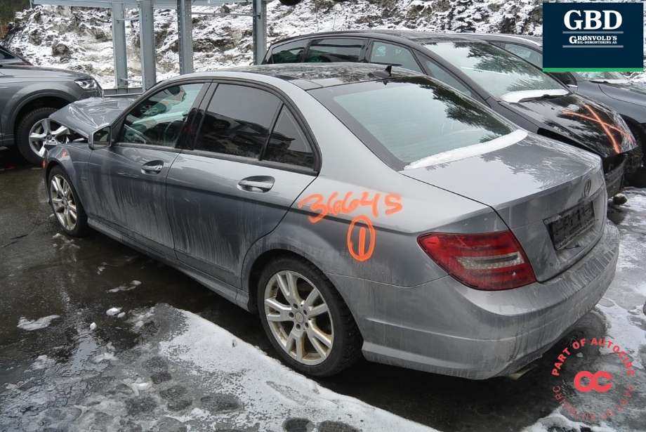 Mercedes C-Klasse 2011-2014 (Fase 2) (W204) (W204), Motorkode: OM651.913, Girkassekode: A 204 270 90 02