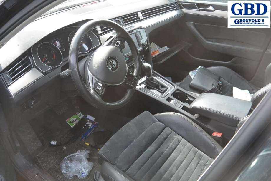 VW Passat, 2015-2019 (B8, Fase 1) (5Q0 820 803 K|5Q0 820 803 D)