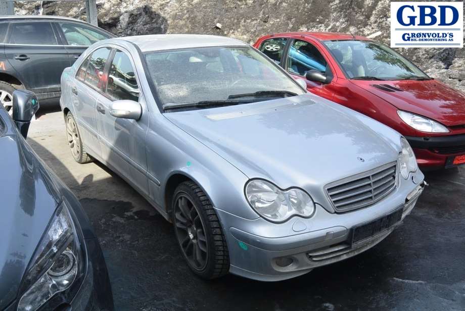 Mercedes C-Klasse, 2004-2007 (W203, Fase 2) (A 203 820 03 42)