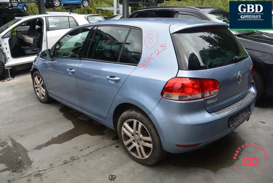 VW Golf VI 2008-2012 , Motorkode: CBDC, Girkassekode: LLL