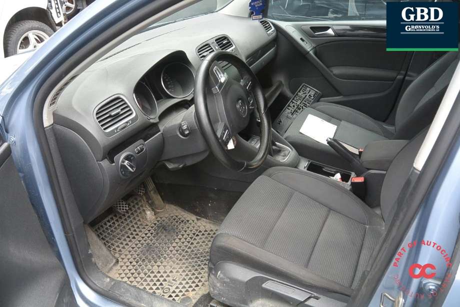 VW Golf VI 2008-2012 , Motorkode: CBDC, Girkassekode: LLL
