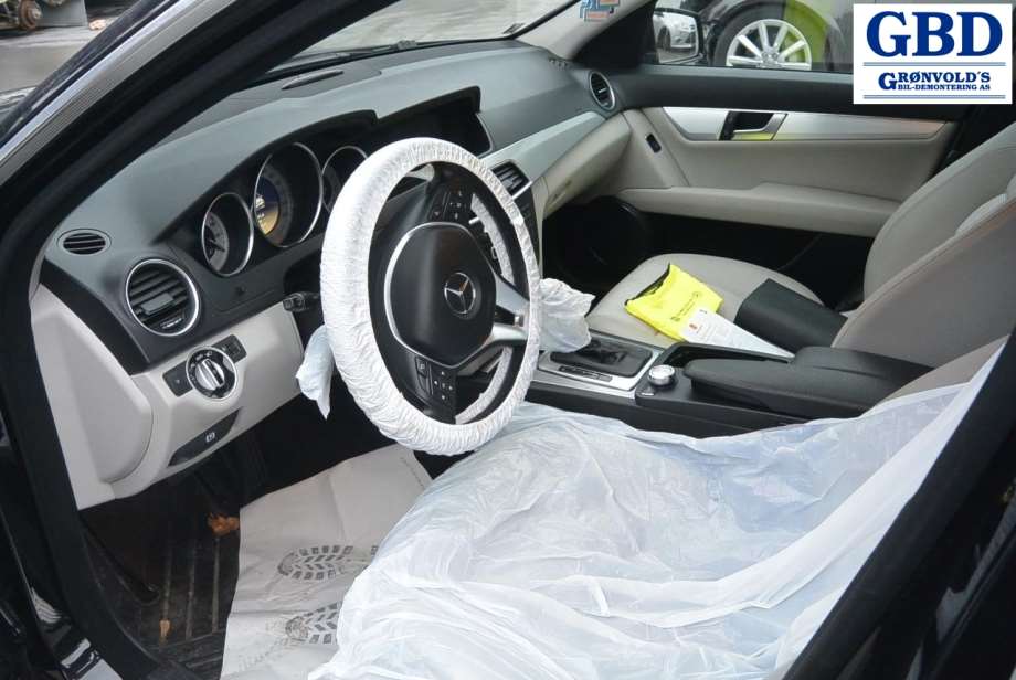 Mercedes C-Klasse, 2011-2014 (W204, Fase 2) (A 204 270 56 01|72299707)