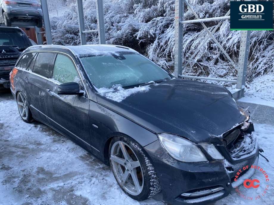 Mercedes E-Klasse 2009-2013 (Fase 1) (W212) (W212), Motorkode: OM642.858, Girkassekode: A 221 270 43 04