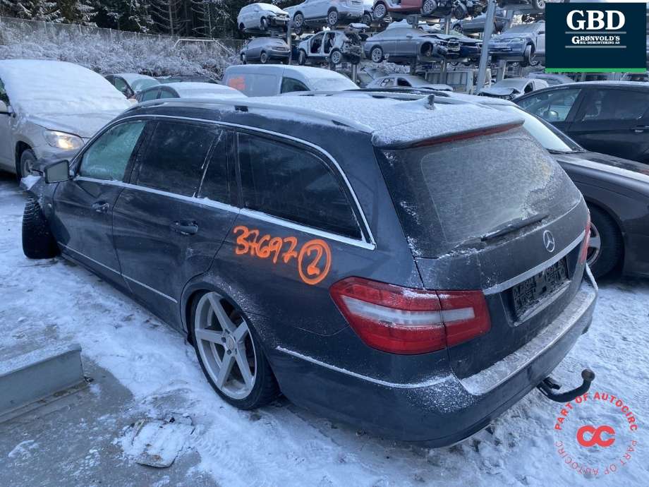 Mercedes E-Klasse 2009-2013 (Fase 1) (W212) (W212), Motorkode: OM642.858, Girkassekode: A 221 270 43 04