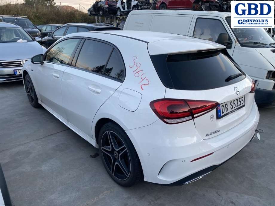 Mercedes A-Klasse, 2018- (W177) (A 177 810 98 04)