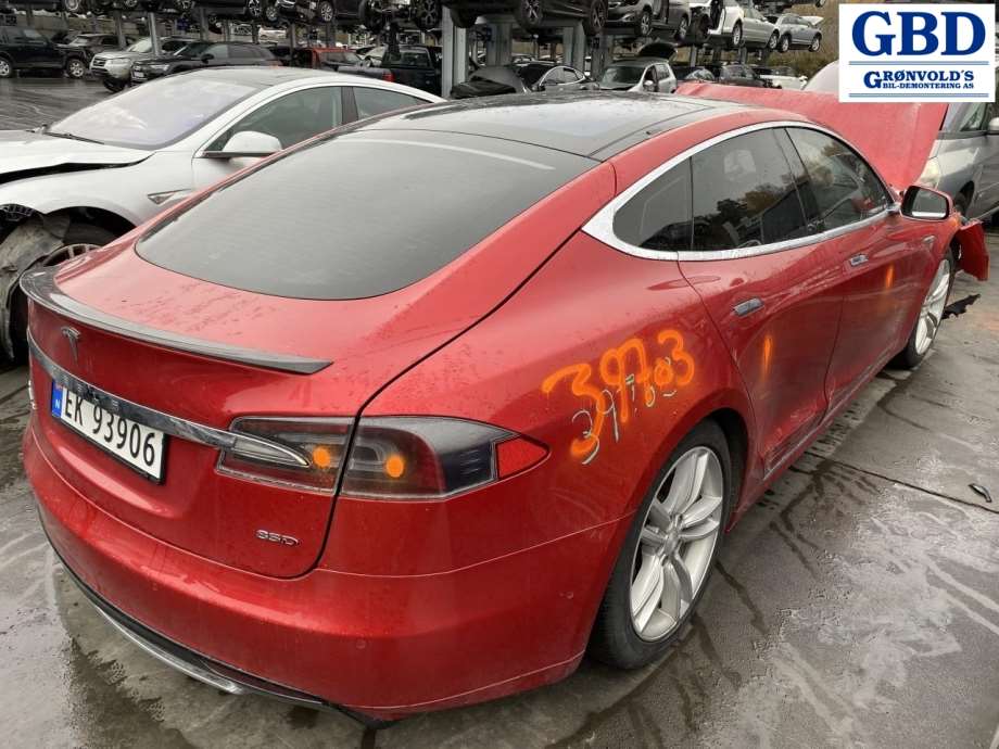 Tesla Model S, 2013-2016 (Fase 1)