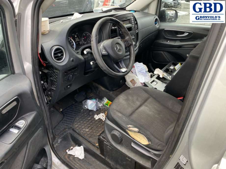 Mercedes Vito, 2014- (W447) (A 000 869 06 00)