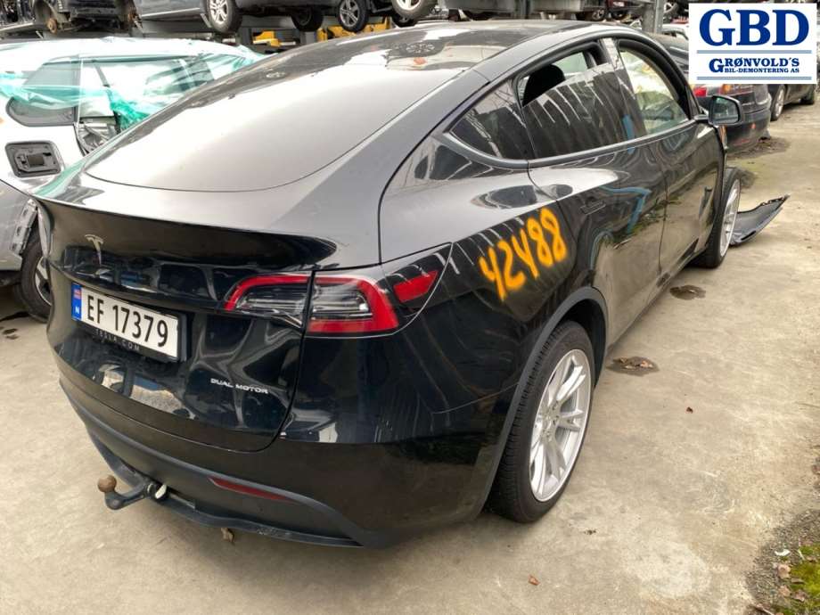 Tesla Model Y, 2021- (1672097-01-A|1120960-DE-K|1120960-CN-K)