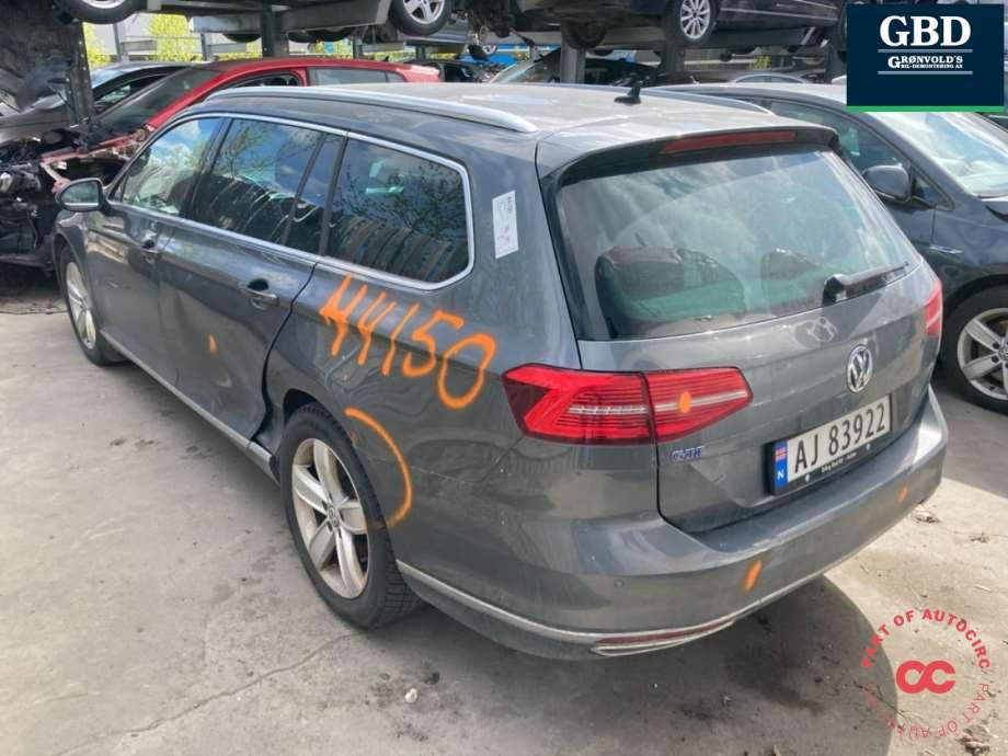 VW Passat, 2015-2019 (B8, Fase 1) (3G9 827 025 A|3G9 827 025)