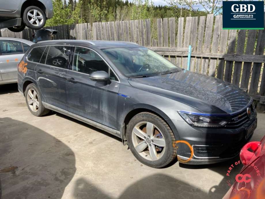 VW Passat, 2015-2019 (B8, Fase 1) (3G9 827 025 A|3G9 827 025)