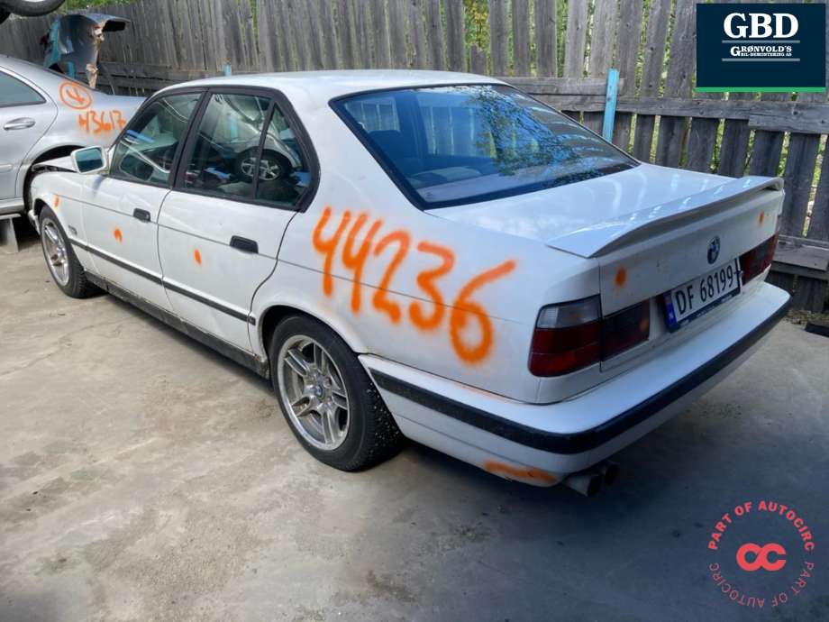 BMW 5-Serie 1988-1996 (E34) (E34), Motorkode: M50-B20, Girkassekode: 24 00 1 217 405