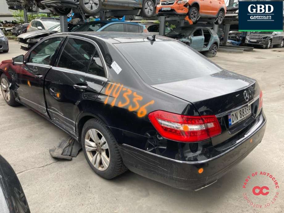 Mercedes E-Klasse 2009-2013 (Fase 1) (W212) (W212), Motorkode: M271.860, Girkassekode: A 212 270 29 02