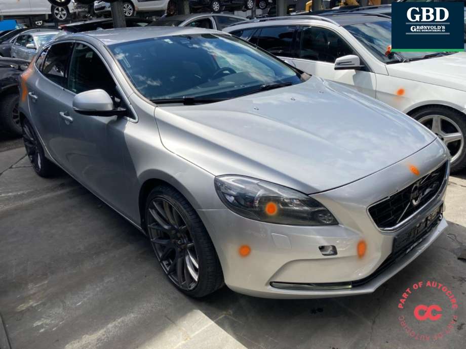 Volvo V40 2012-2019 , Motorkode: D4162T, Girkassekode: 36011555
